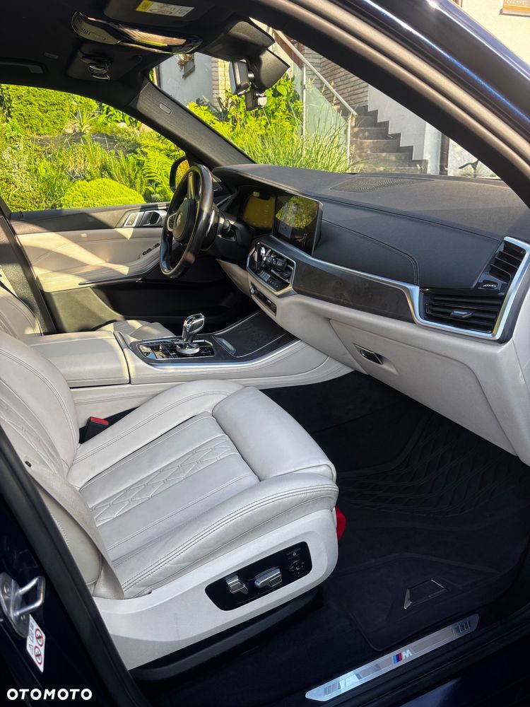 BMW X5 xDrive40i - 17