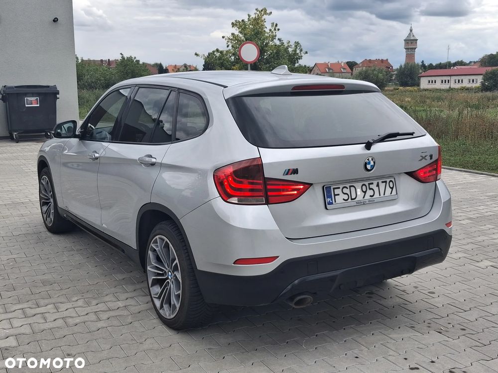 BMW X1 sDrive16d Sport Line - 7