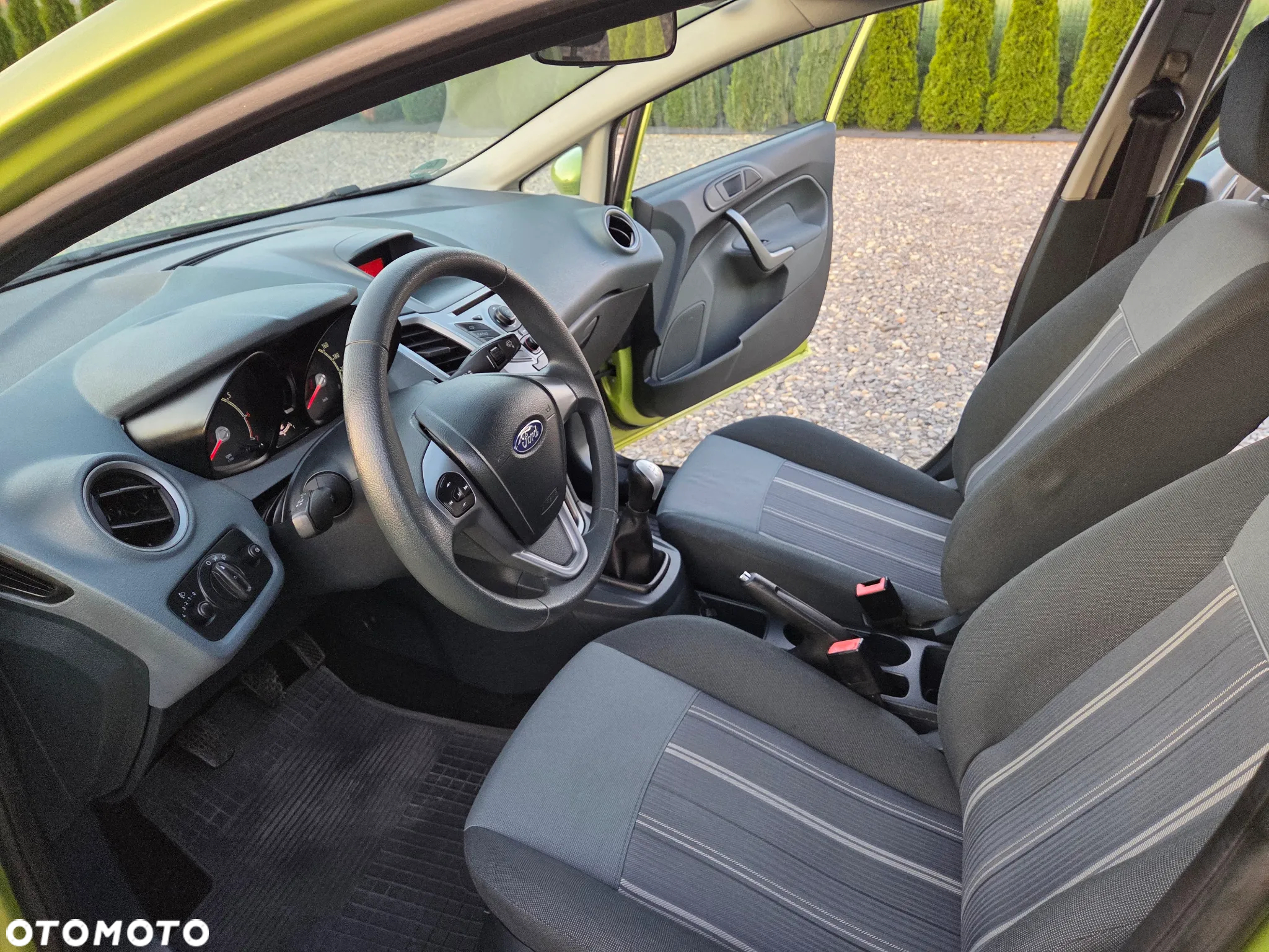 Ford Fiesta 1.25 Ambiente - 9