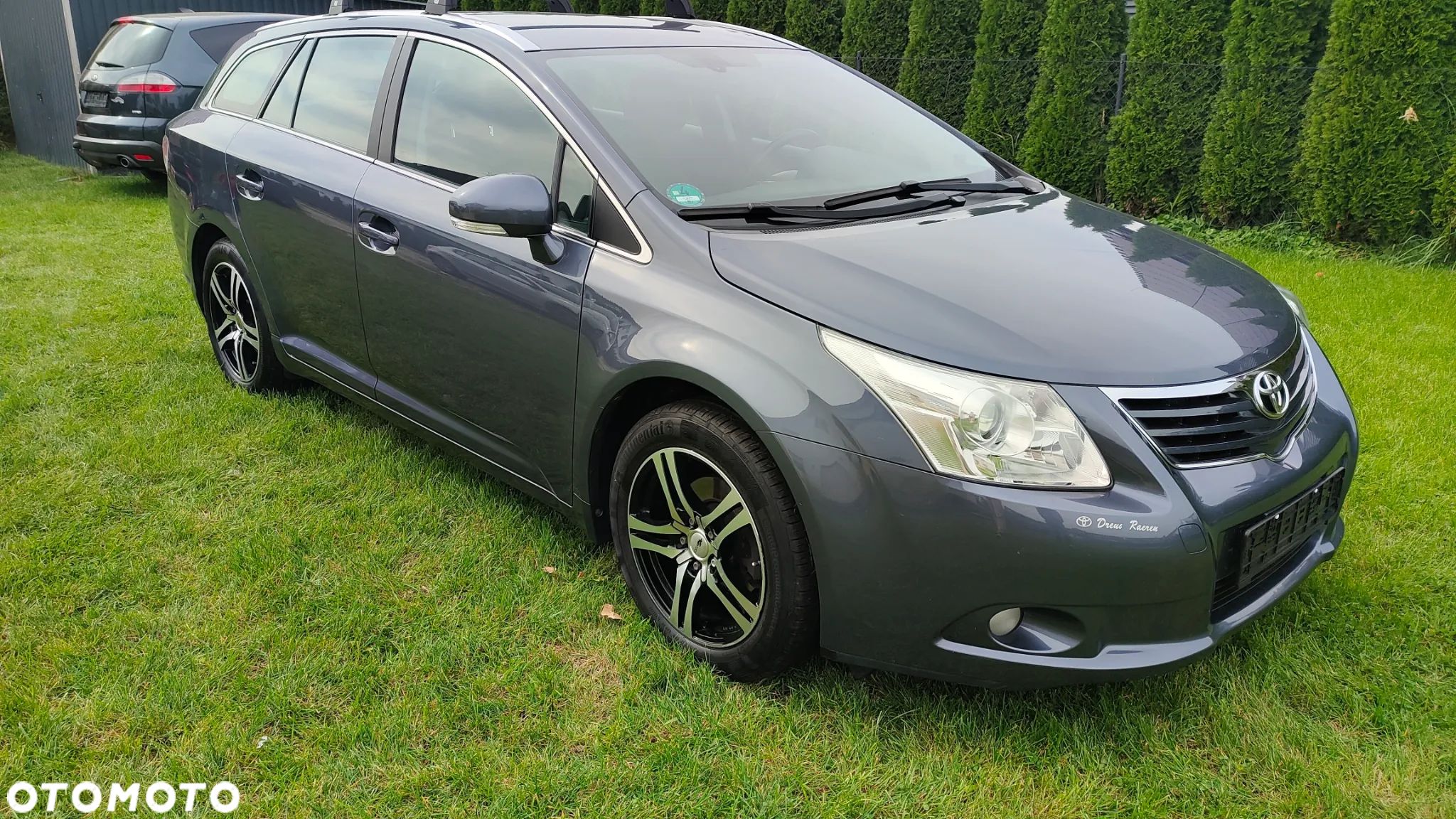 Toyota Avensis Combi 1.8 Comfort - 1