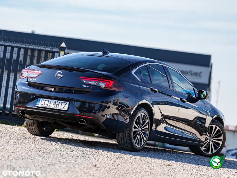Opel Insignia 2.0 BiTurbo D 4x4 Automatik Ultimate Exclusive - 4