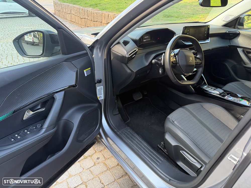 Peugeot 2008 - 15