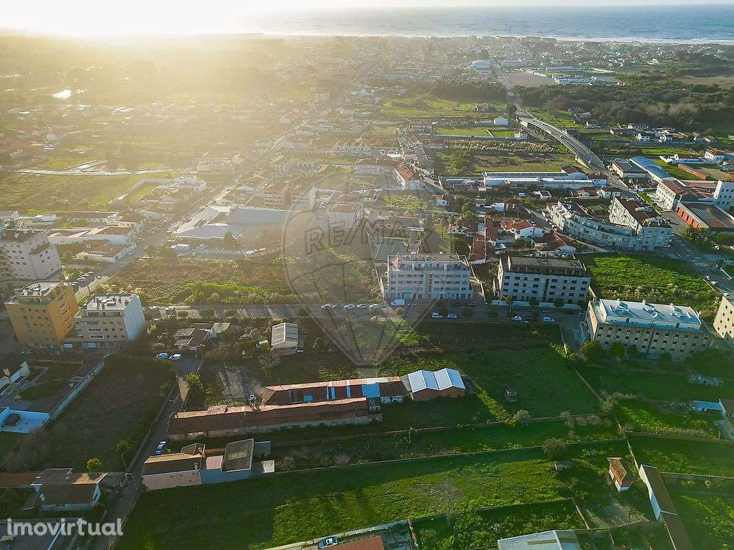 Terreno  para venda - Grande imagem: 2/16