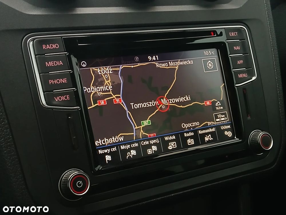 Volkswagen Caddy 1.4 TSI Trendline DSG - 21