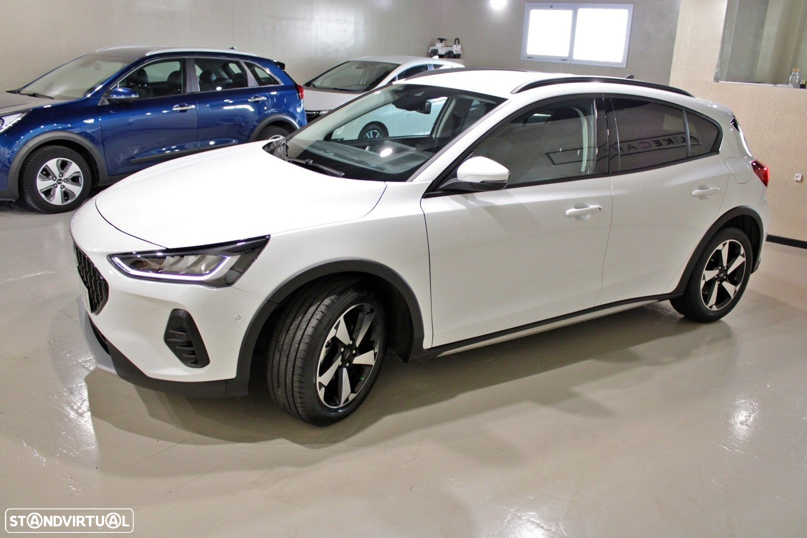 Ford Focus 1.0 EcoBoost MHEV Active X - 6