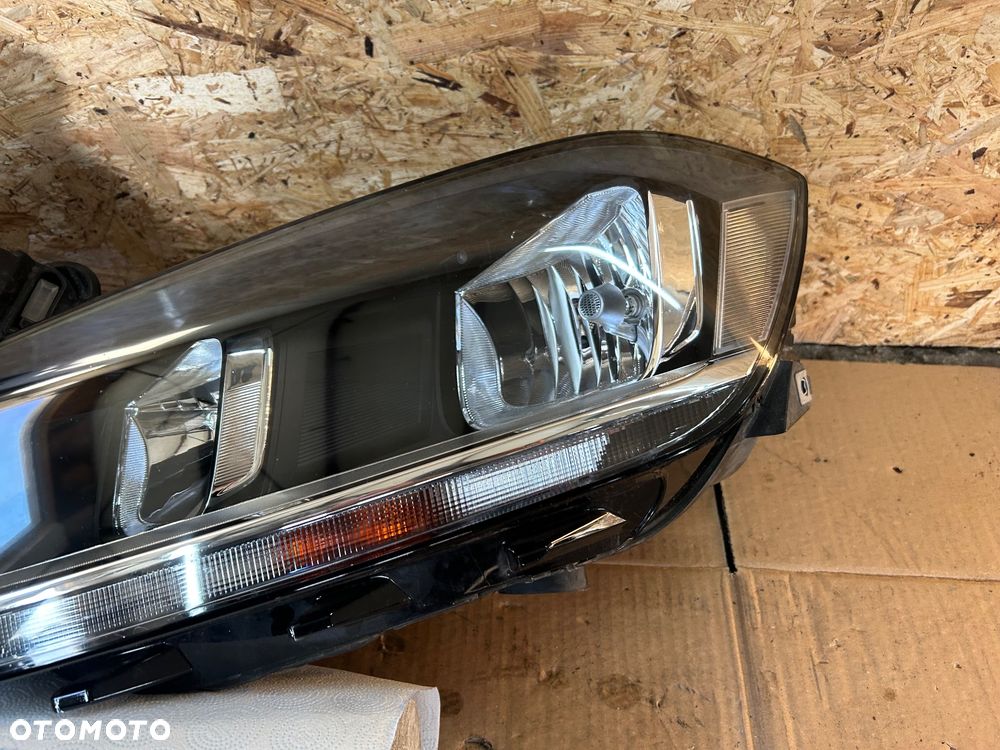 Volkswagen Passat B8 lampa prawy przód lewy przód 3G1941006C 517941005C - 13