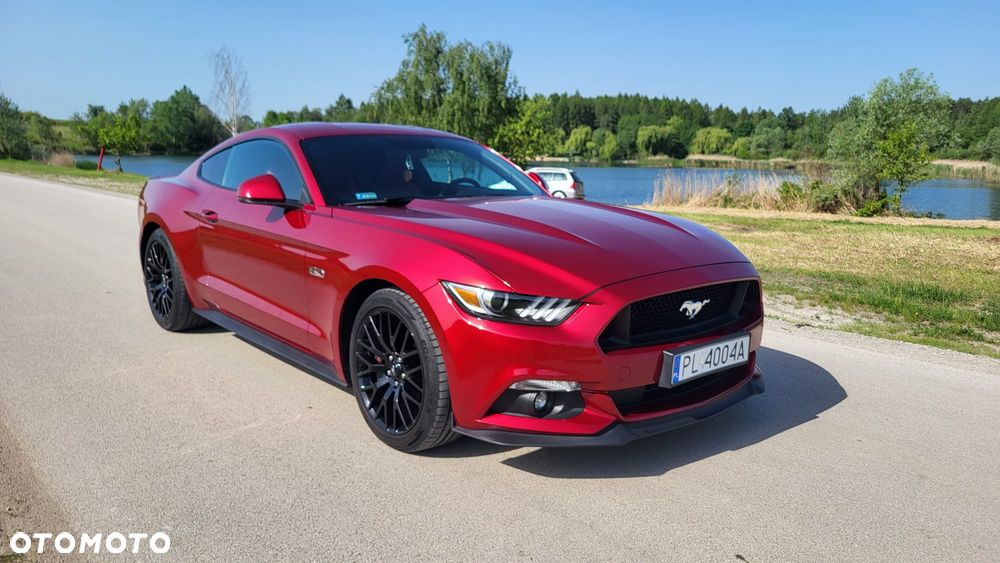 Ford Mustang 5.0 V8 GT - 4