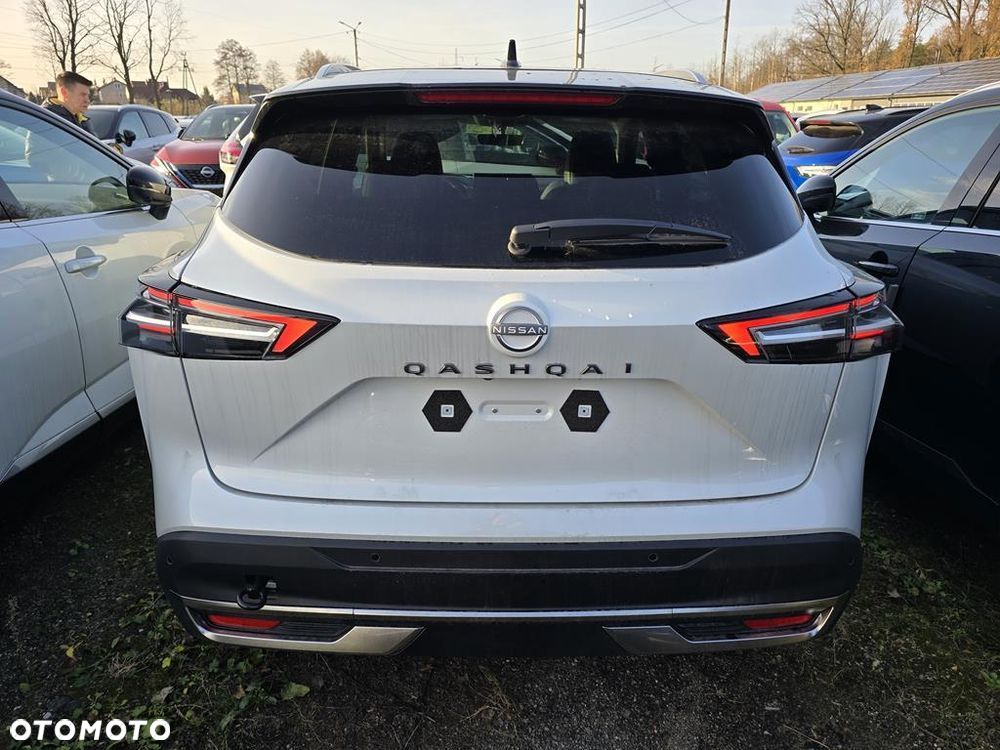 Nissan Qashqai 1.3 DIG-T MHEV N-Connecta Xtronic - 5