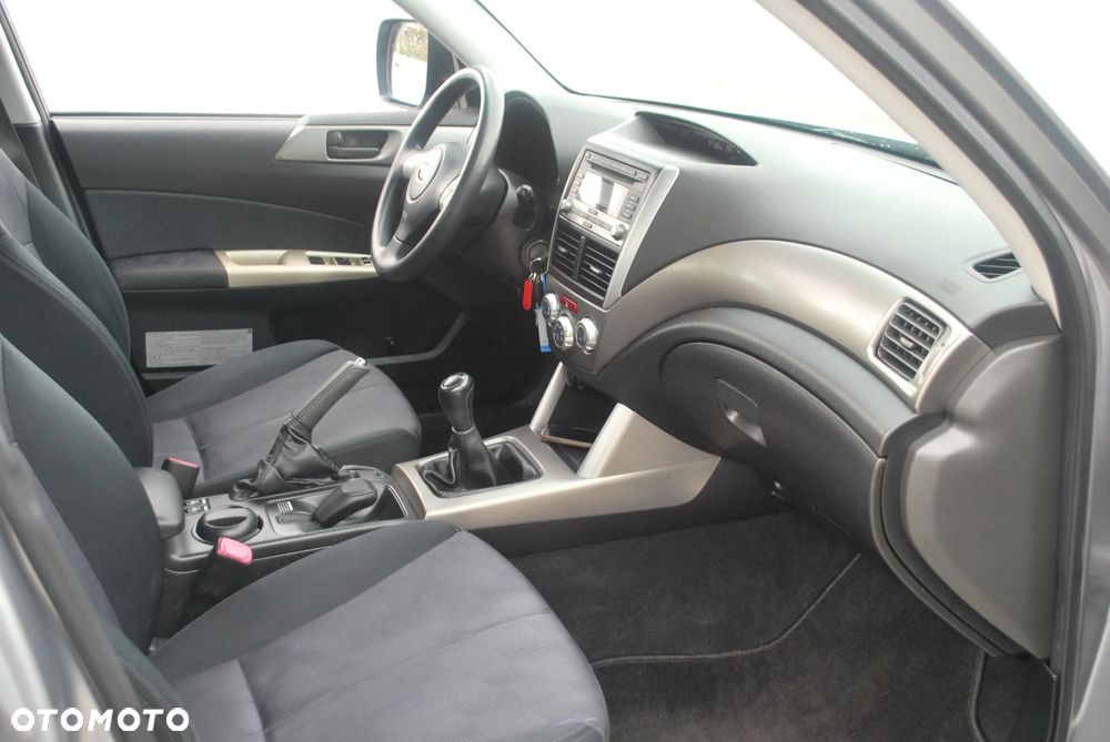 Subaru Forester - 10