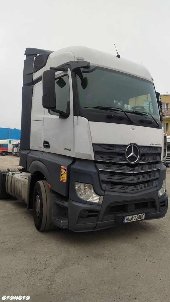 Mercedes-Benz Actros - 2
