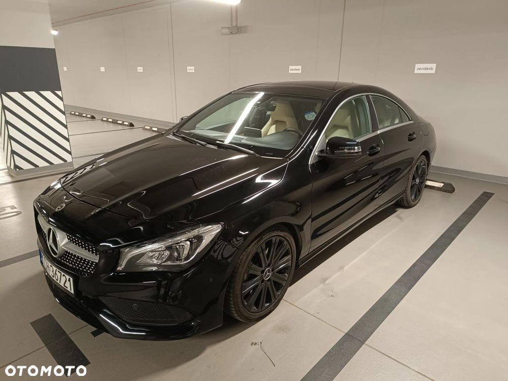 Mercedes-Benz CLA 250 4Matic 7G-DCT - 22