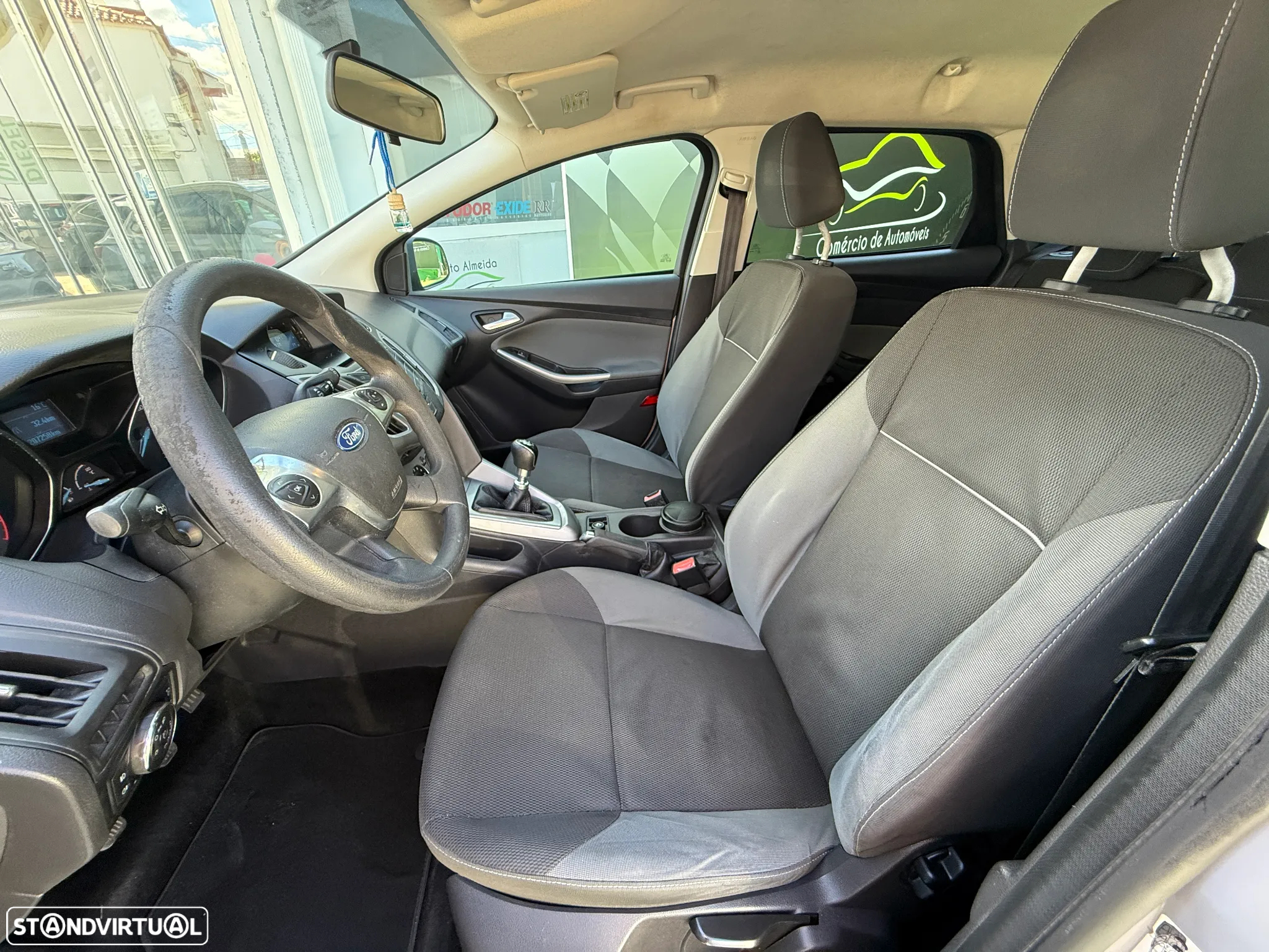 Ford Focus SW 1.6 TDCi Trend - 11