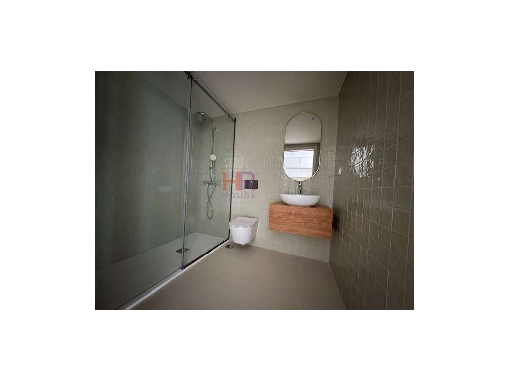 Apartamento T0 em Coimbra com aparcamento privativo coberto. - Grande imagem: 4/9