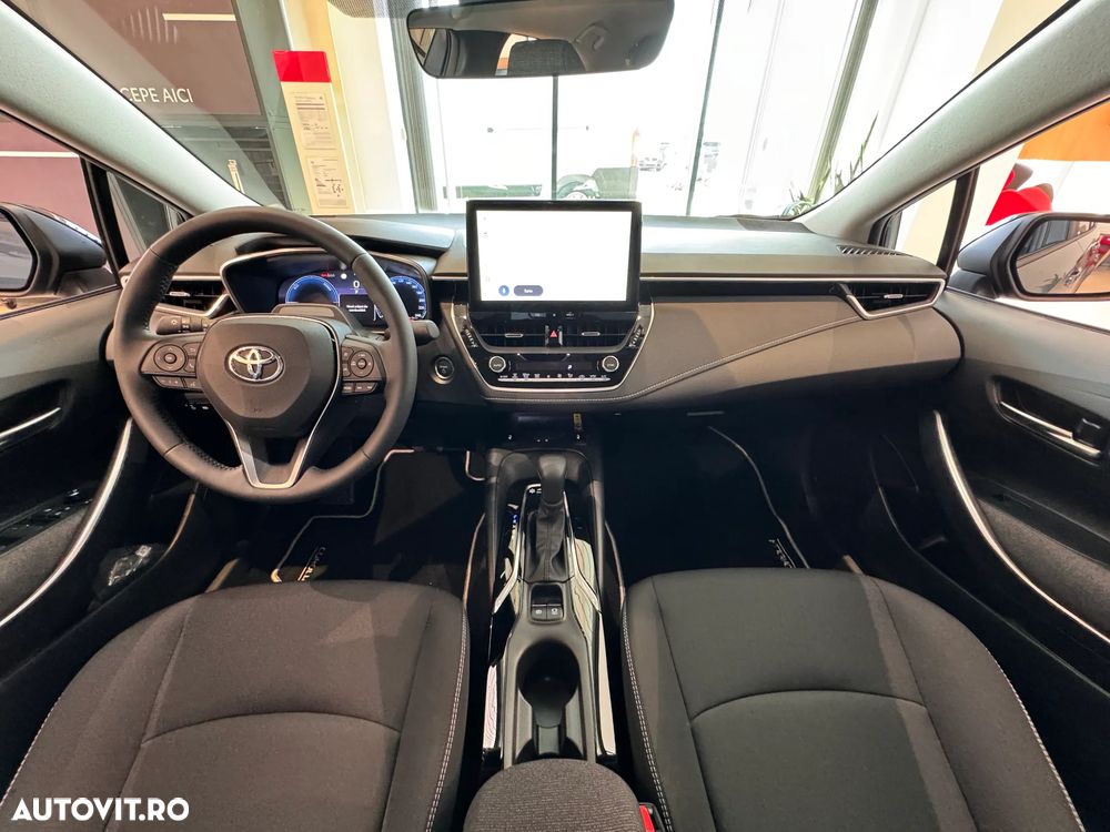 Toyota Corolla Sedan 1.8 HSD Dynamic - 24