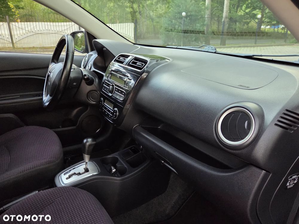 Mitsubishi Space Star 1.2 Clear Tec CVT Diamant Edition+ - 21