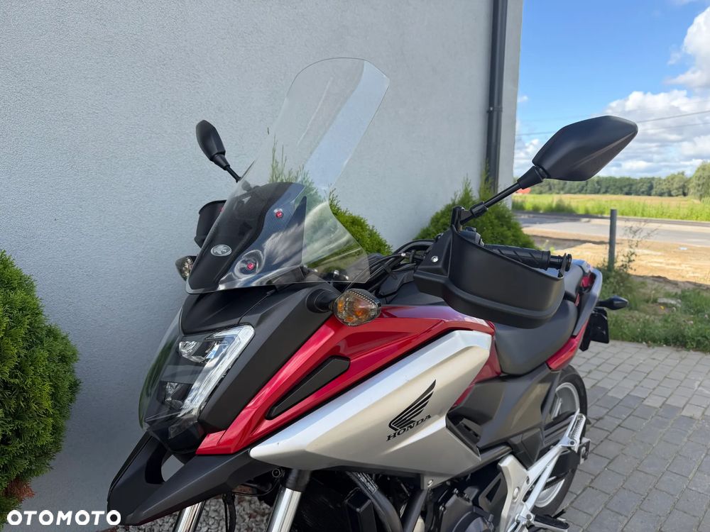 Honda NC - 27