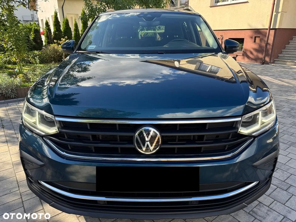Volkswagen Tiguan 2.0 TDI SCR Life DSG - 2