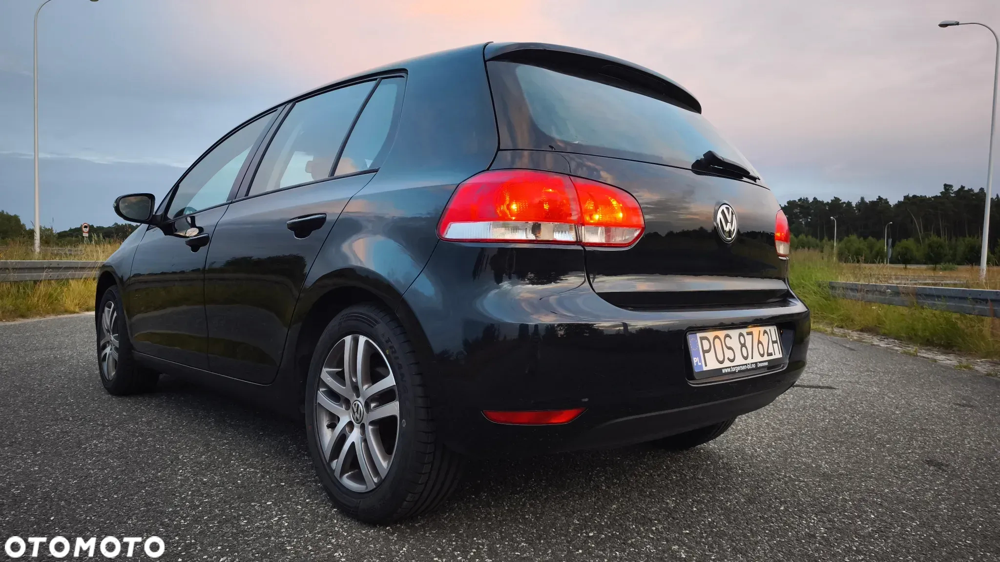 Volkswagen Golf VI 1.6 TDI Trendline - 2