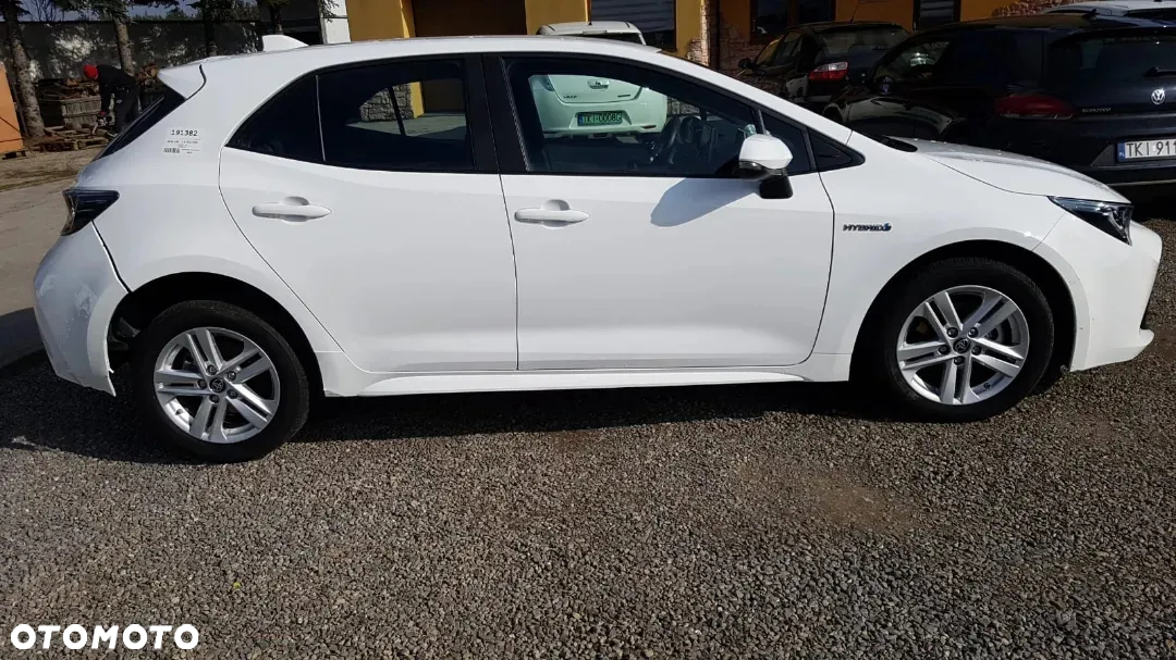 Toyota Corolla 1.8 Hybrid Comfort - 4