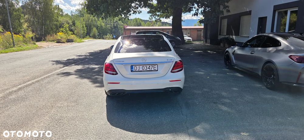 Mercedes-Benz Klasa E 43 AMG 4-Matic - 9