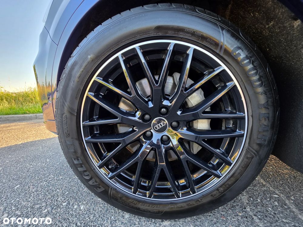 Audi Q7 - 10