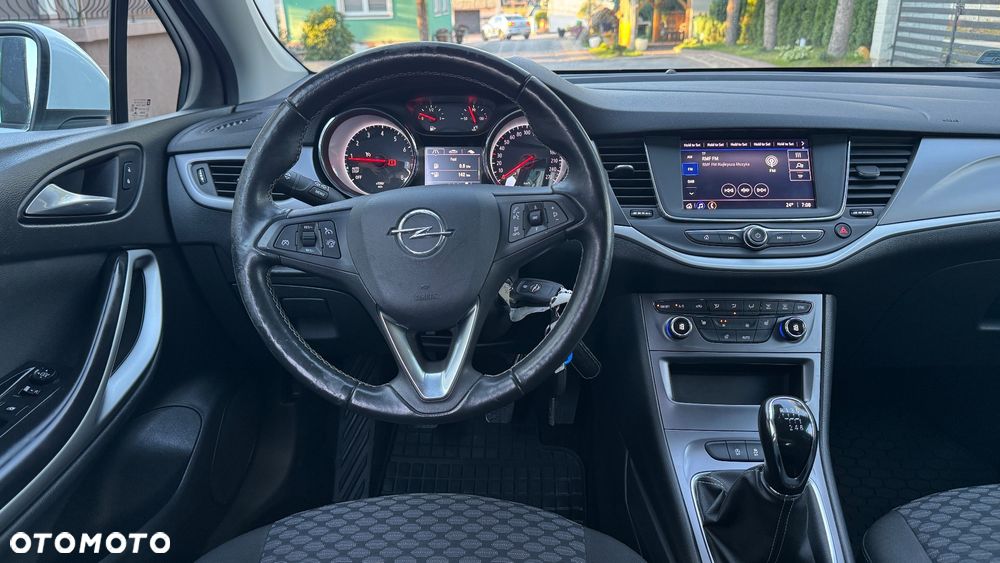 Opel Astra - 19