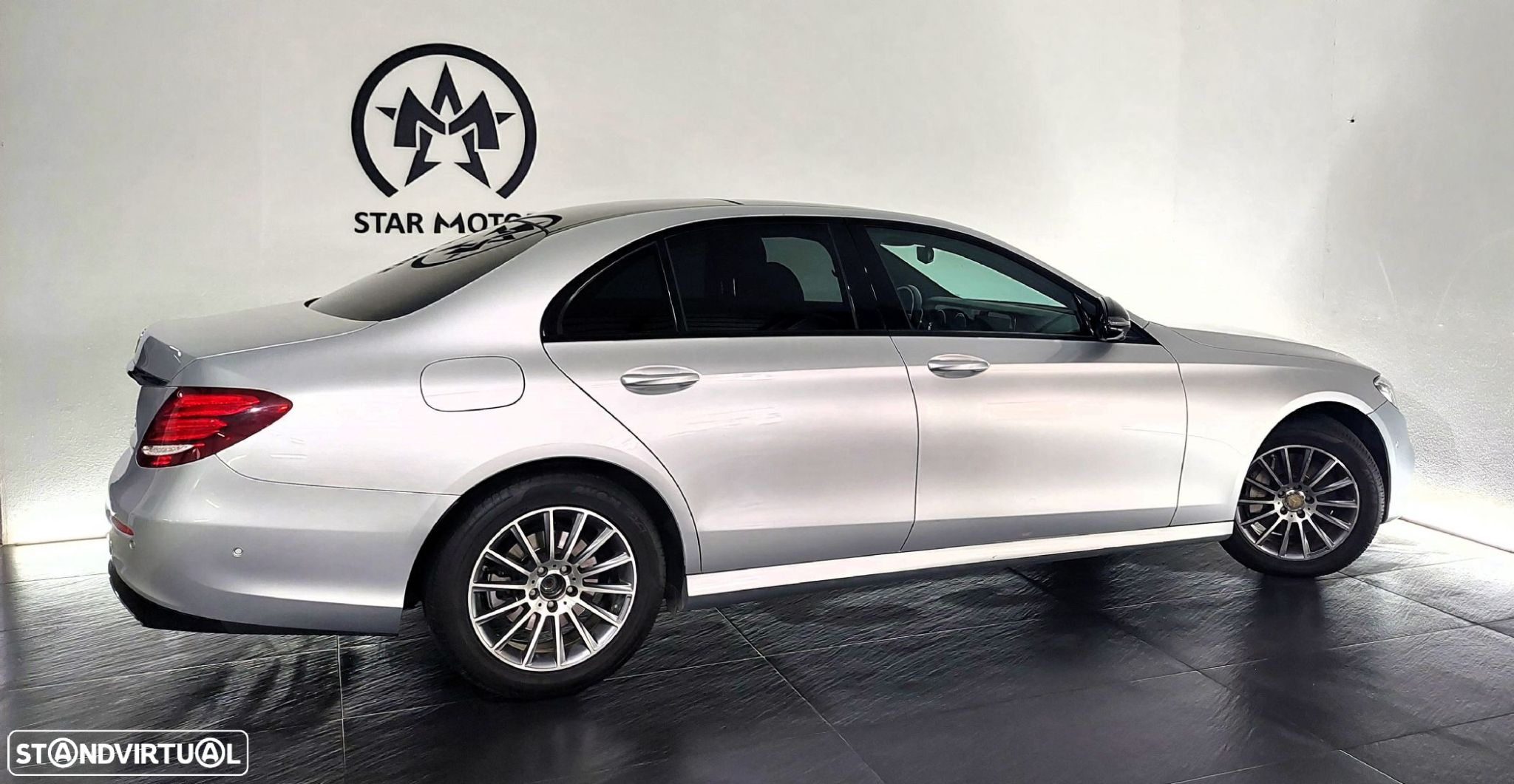 Mercedes-Benz E 220 d AMG Line - 40
