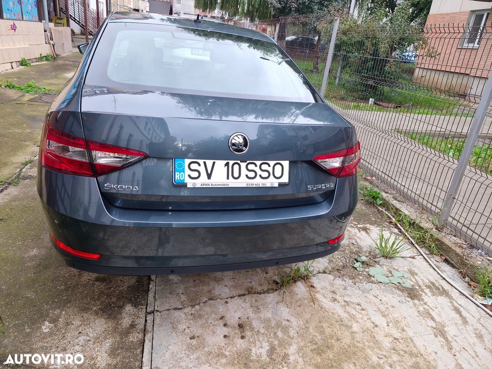 Skoda Superb 1.5 TSI Ambition - 8