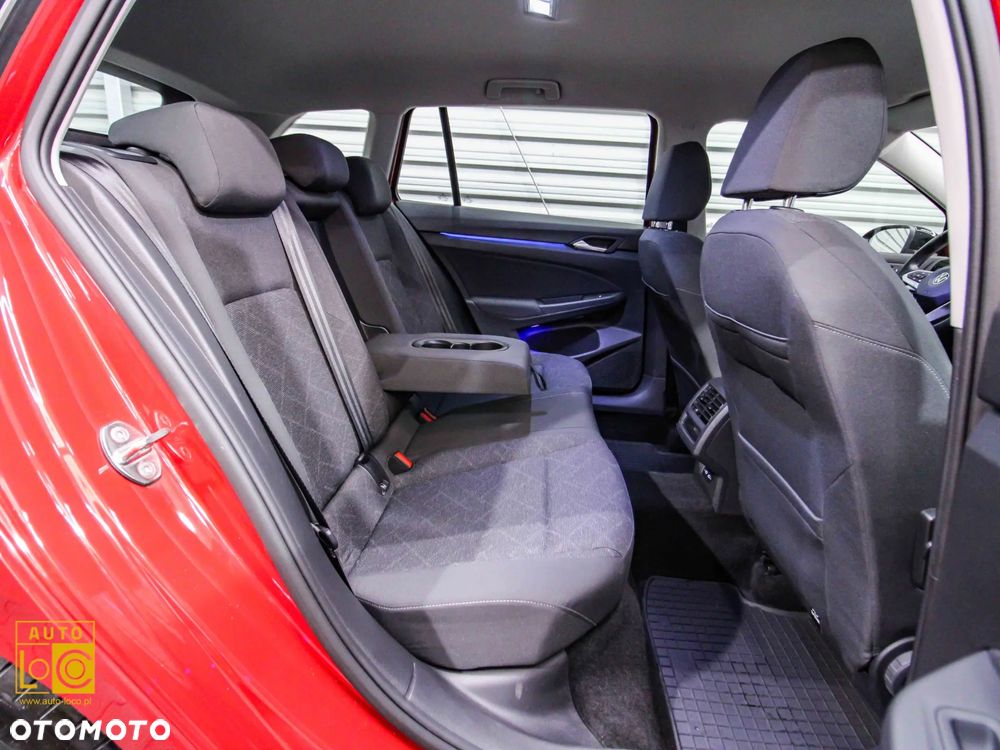 Volkswagen Golf 1.0 eTSI Life DSG - 11