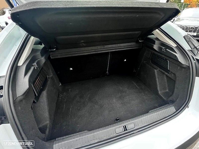 Citroën C4 1.2 Hybrid Plus e-DSC6 - 7