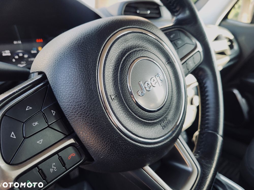 Jeep Renegade - 9