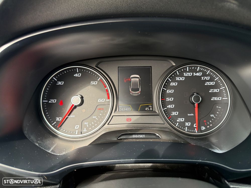 SEAT Leon ST 1.6 TDI Style Ecomotive - 11