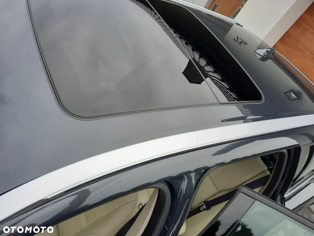 Volvo XC 60 D4 AWD Momentum - 23