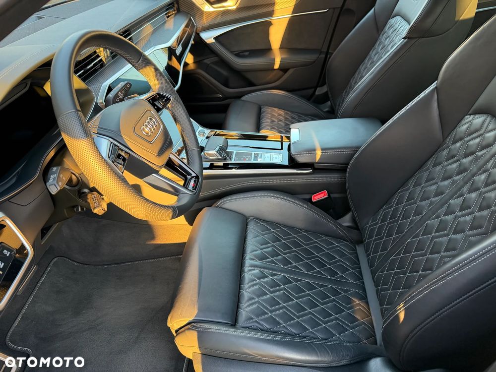 Audi A6 Avant - 10