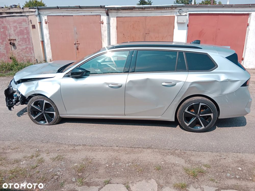 Opel Astra 1.2 Turbo Business Elegance - 6