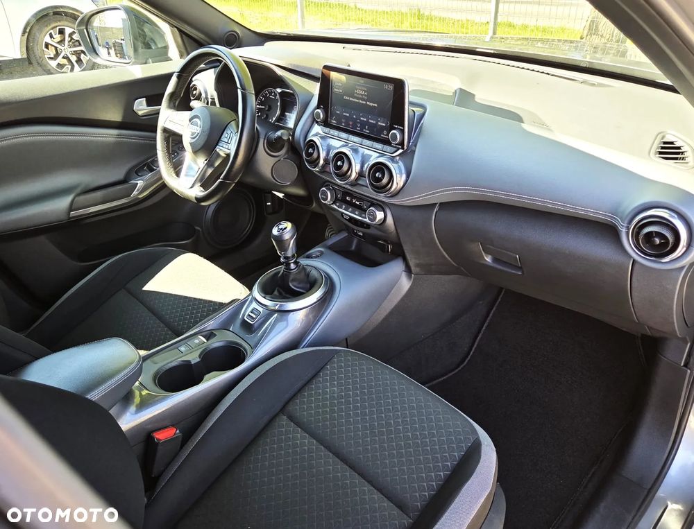 Nissan Juke 1.0 DIG-T N-Design - 24