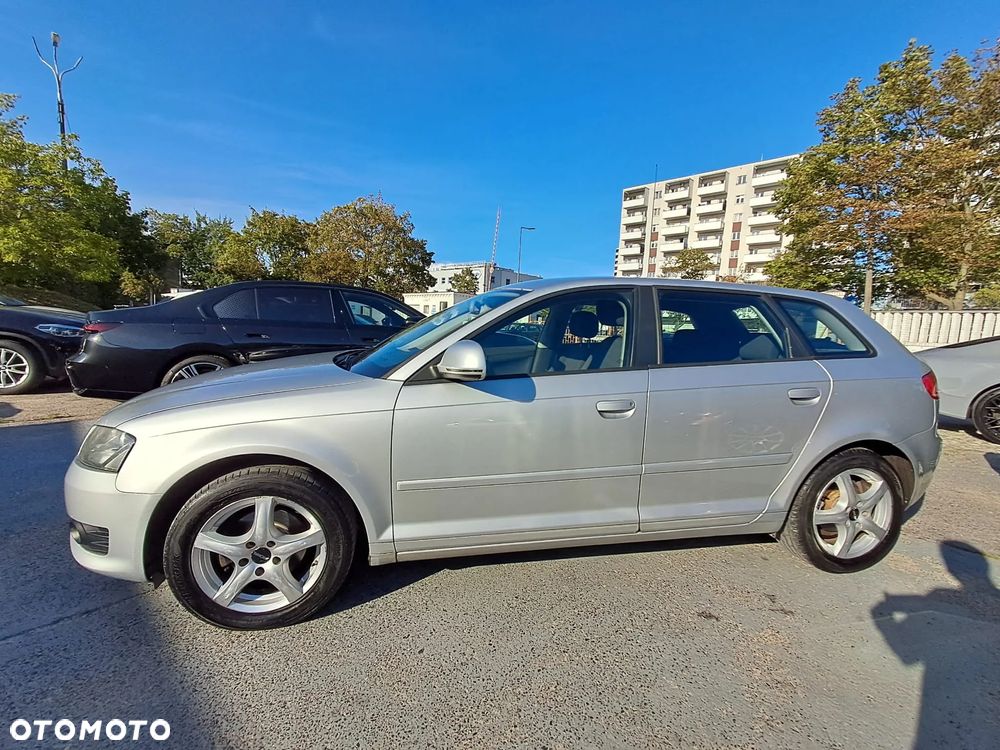 Audi A3 Sportback 1.6 Ambition - 10