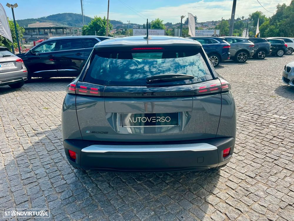 Peugeot e-2008 Active - 8