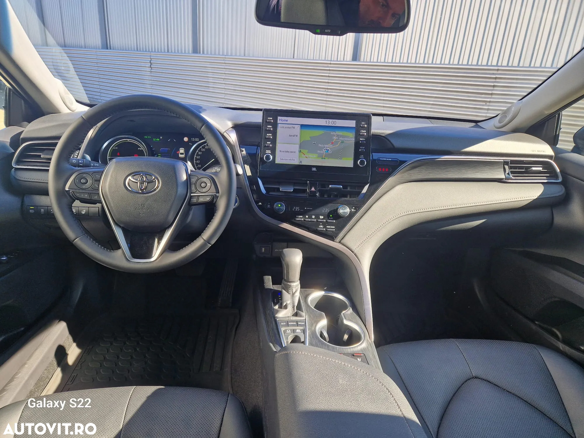 Toyota Camry 2.5 Hybrid Exclusive - 10