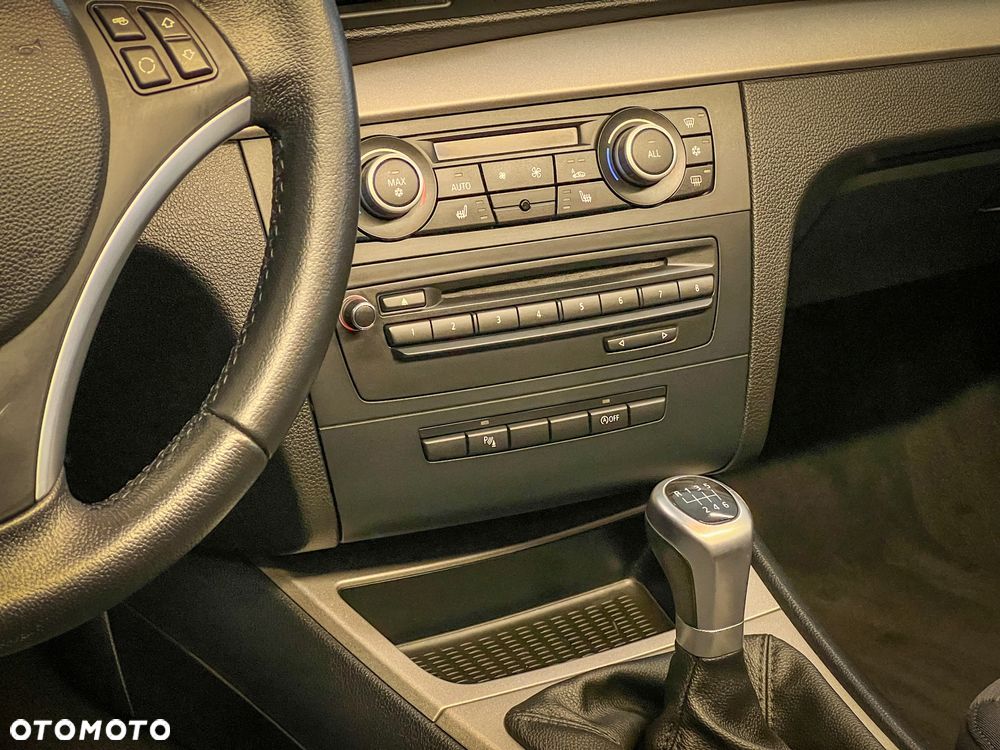 BMW Seria 1 116d - 36