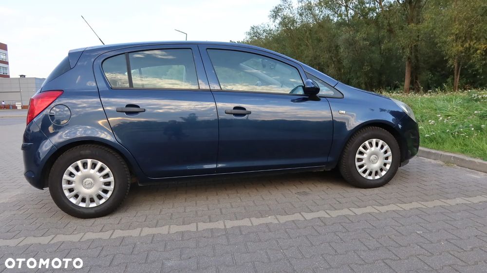 Opel Corsa 1.2 16V Enjoy - 6