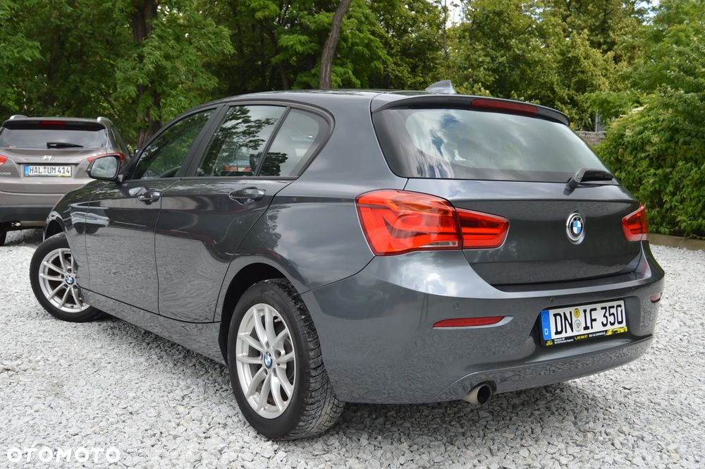 BMW Seria 1 118i Sport Line - 24