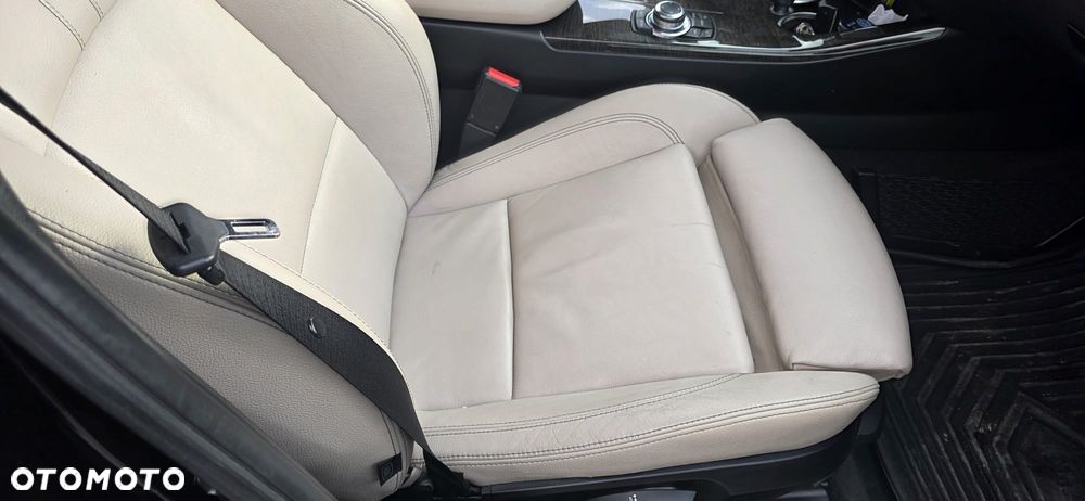 BMW X3 xDrive20d - 13