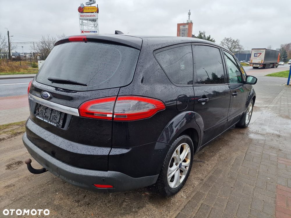 Ford S-Max 2.0 TDCi DPF Titanium - 4