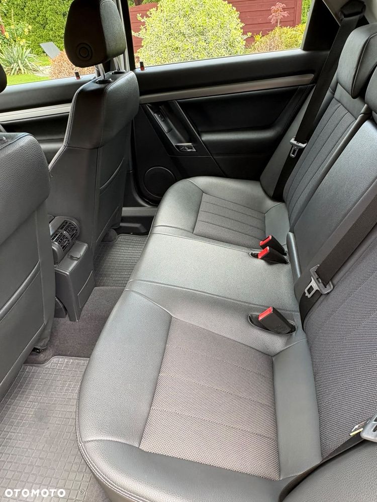 Opel Vectra 1.9 CDTI Elegance - 8