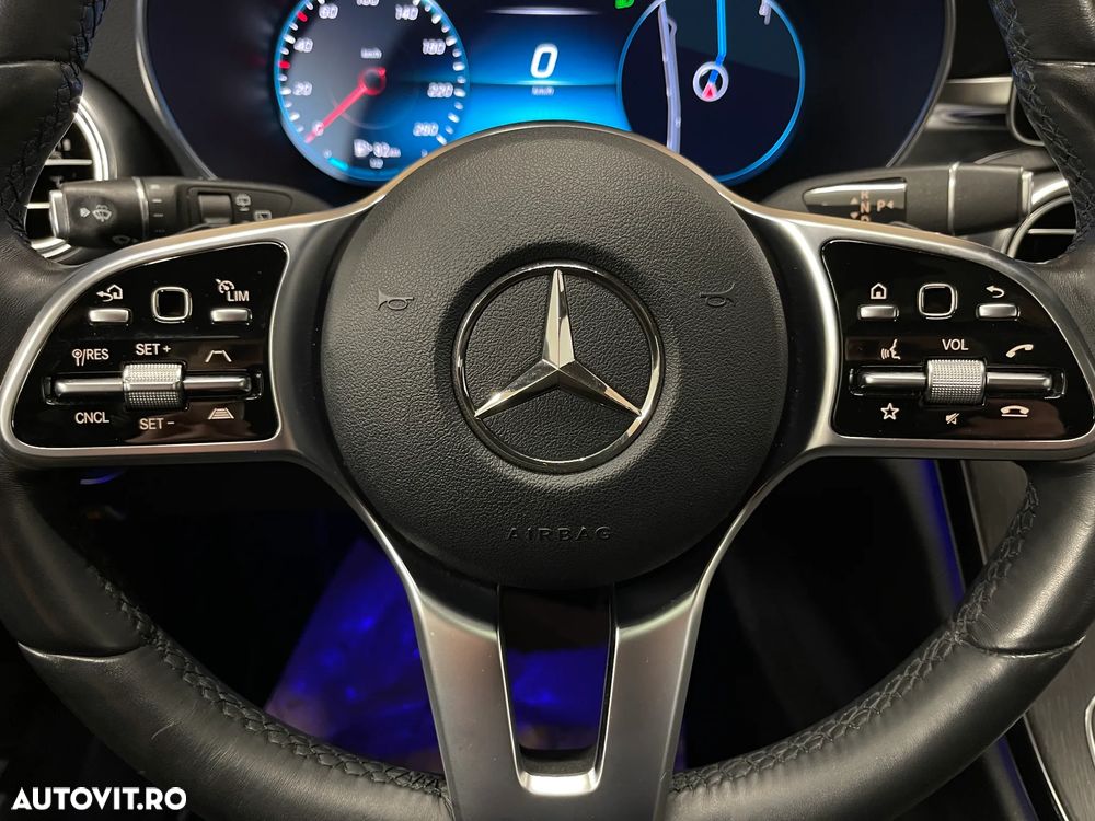 Mercedes-Benz C 300 d T 4Matic 9G-TRONIC AMG Line - 24