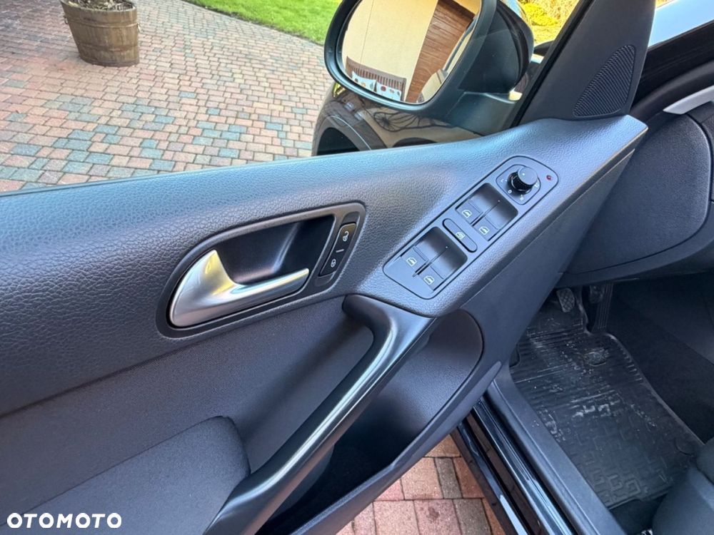 Volkswagen Tiguan - 18