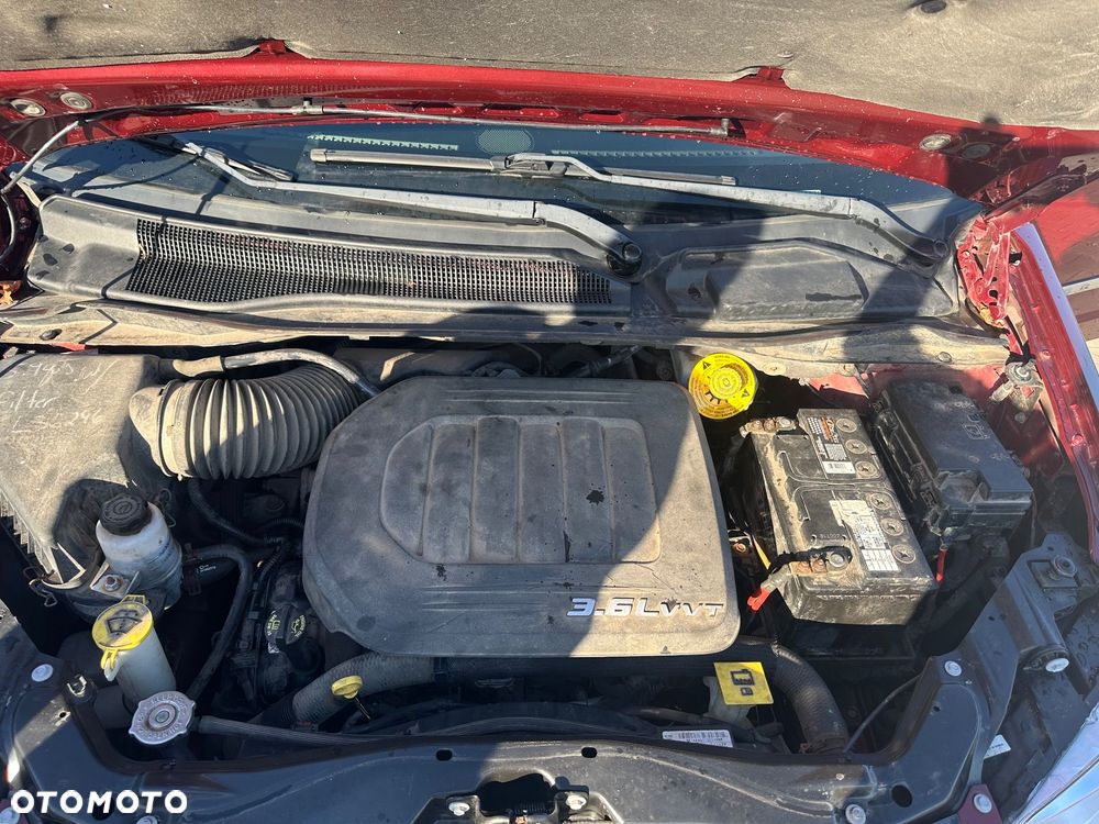 Chrysler Town & Country 3.6 Touring - 11