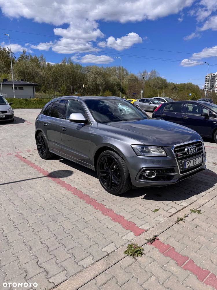 Audi SQ5 - 2