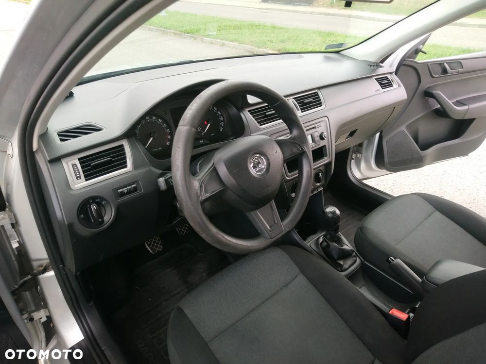Skoda RAPID 1.6 TDI DPF Active - 14